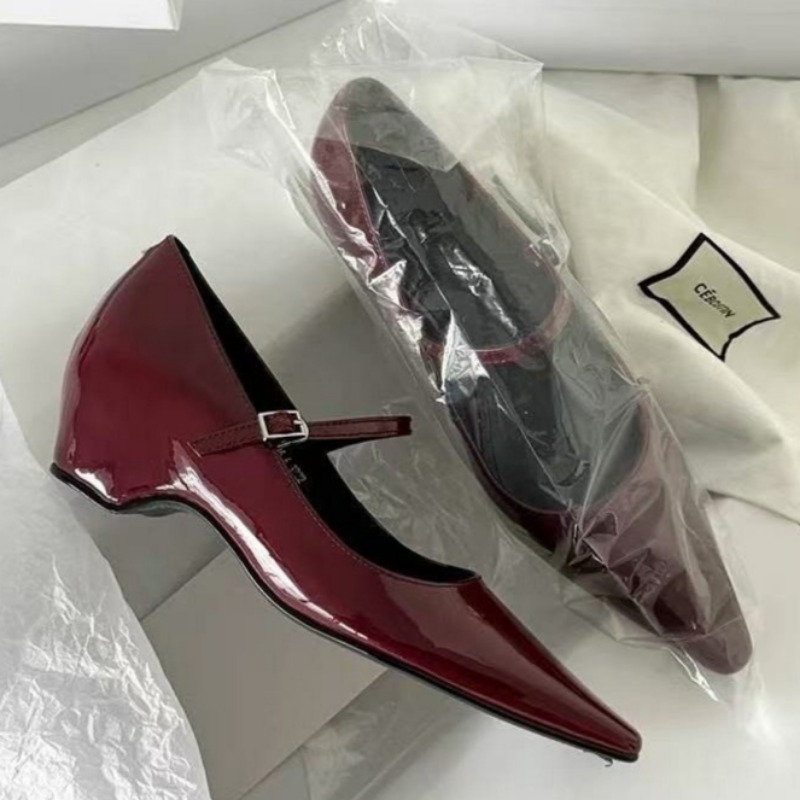 Dress Shoe Pointed - 2026 Neuerscheinung Süße Elegante Damenschuhe Keilabsatz