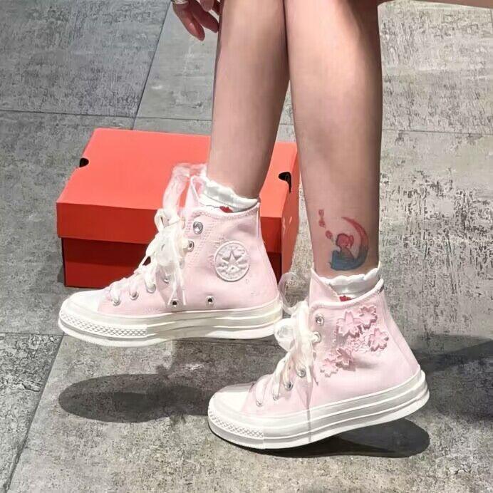 Damen-Sneaker aus besticktem C – Casual Sneaker Low Bewertung und Preis