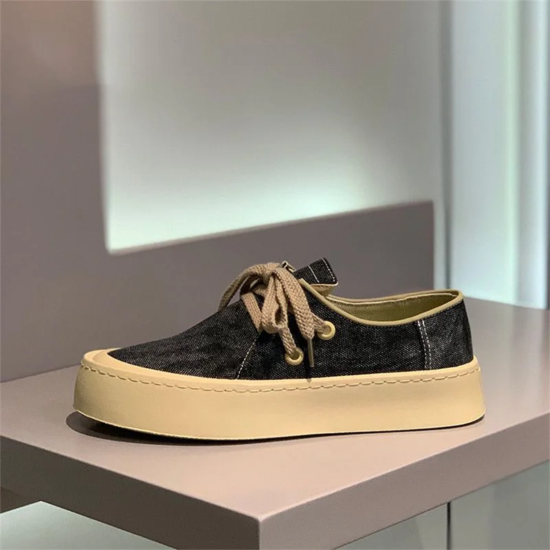 Klobige runde Zehensneaker im  – Men Shoes Offer Bewertung und Preis
